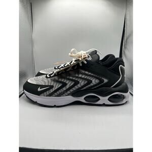 Nike Air Max TW “Black White” size 11 men’s